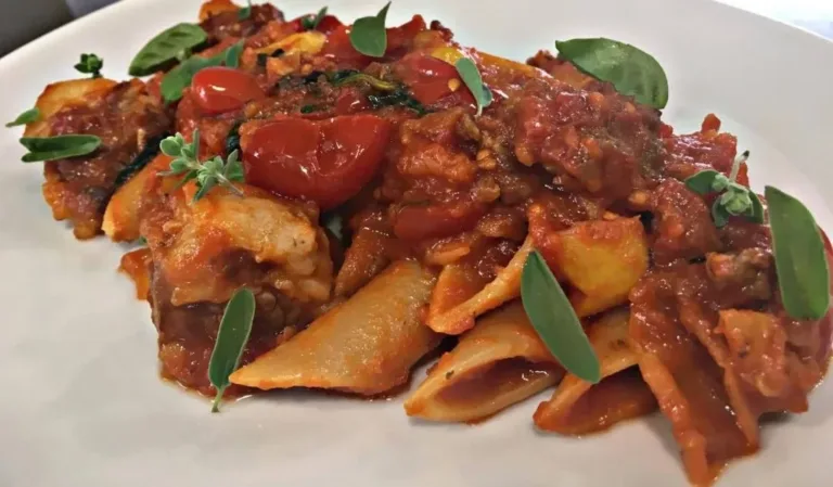 Pasta alla pizzaiola