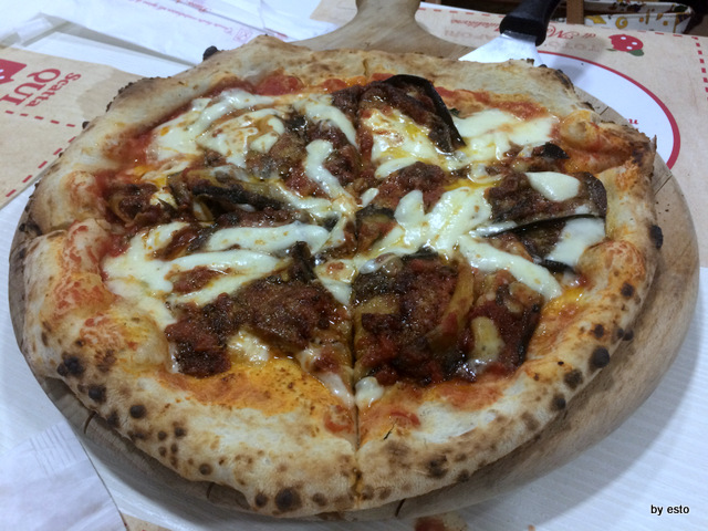 Totò e i Sapori Mauro Autolitano pizza con parmigiana di melanzane (2)