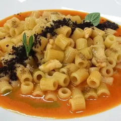 Tubetti in zuppa di paranza