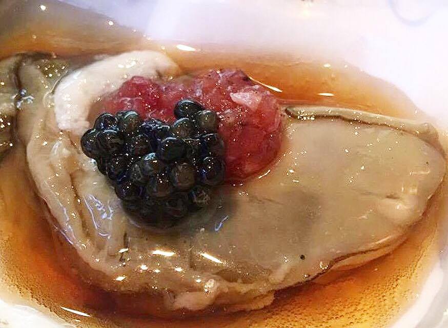 Dinings -Oyster, Tuna Tartare e Beluga Caviar