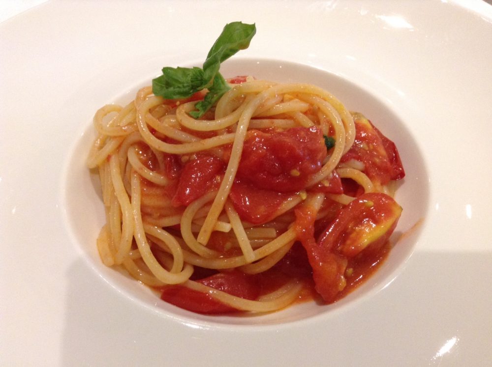Alessandro Feo, spaghettoni pomodoro e basilico
