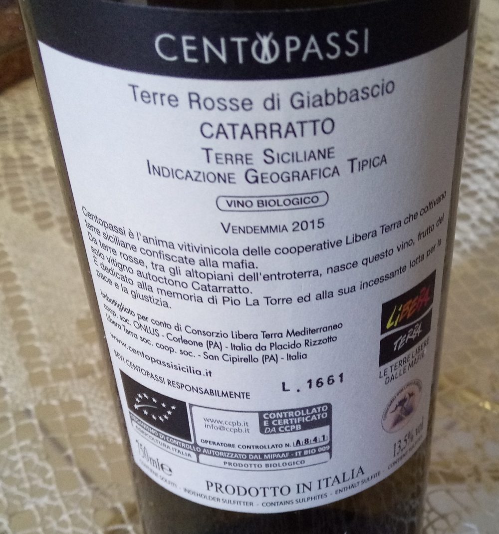 Controetichetta Terre Rosse di Giabbascio Catarratto Terre Siciliane Igt 2015 Centopassi vincitore a Radici del Sud 2017