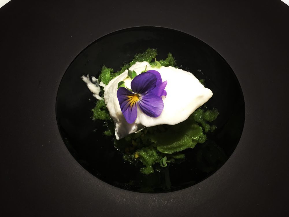 Pascucci al Porticciolo Sorbetto di duna con granita di mela verde e basilico