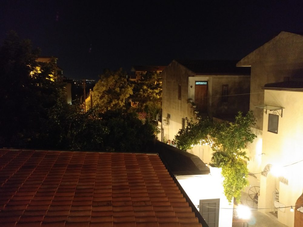 Casa Vitiello a Tuoro. Parte della vista dal terrazzino