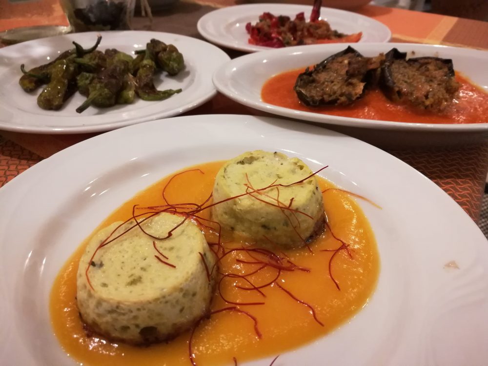 L'antica Locanda- Antipasto - parte terza -Sformatino di Zucchine, Melanazane ripiene, Peperoncini verdi e Peperono gratinati