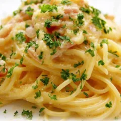 Spaghetti alla Carbonara di Baccalà