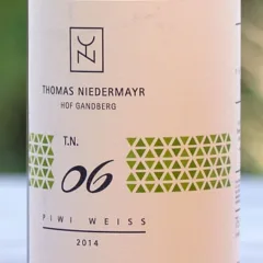 Niedermayr Piwi Weiss 2014