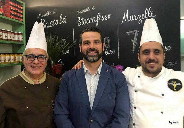 Boutique del Baccalà Antonio Peluso con i cuochi della Locanda Pasquale Alfieri e Giovanni Sarnataro