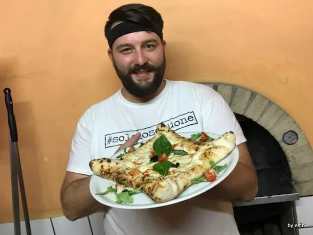 Casale Il Clanio Mario Porcaro Pizza Pergamena La Margherita
