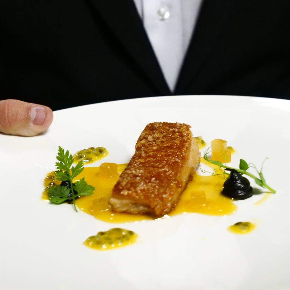 Cena de ‘Le Stelle sul Lago d’Orta’ - wafer di maialino