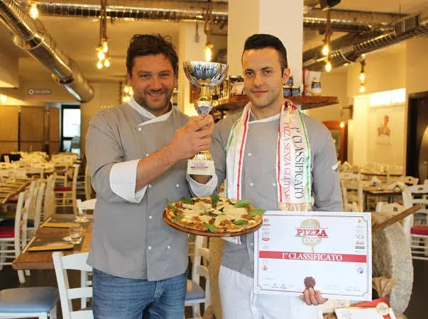 Gaetano Pierro vince con la sua pizza gluten free al Campionato Pizza DOC