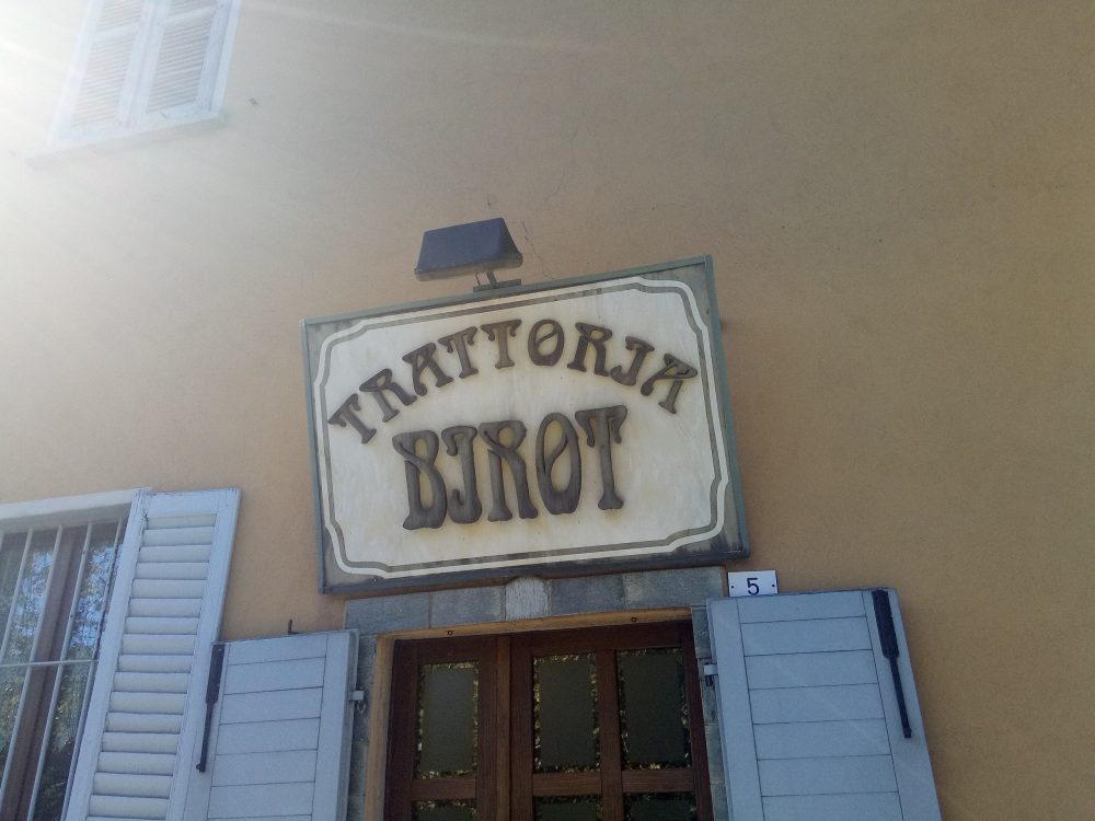 Insegna Trattoria Bjrot