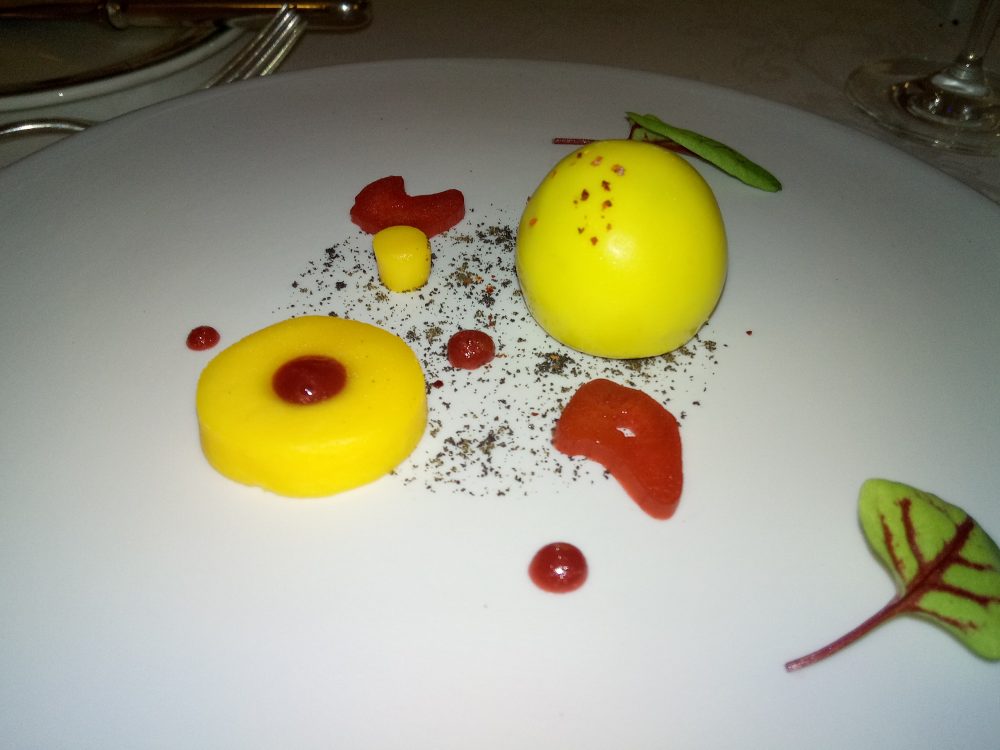 La Locanda del Notaio - Terrina di foie gras d'anatra, mango e rabarbaro