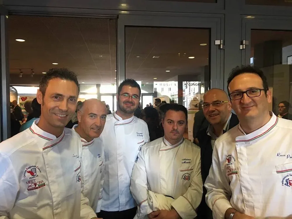 Meet in cucina Marche - Luca Santini a Sinistra e il presidente regionale a destra Rocco Pozzulo