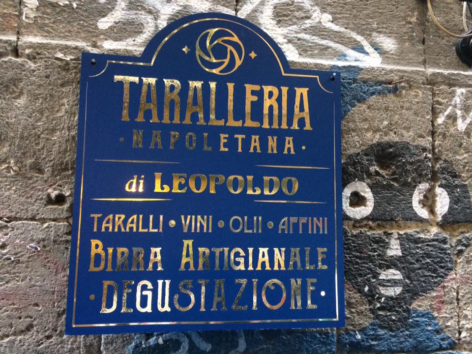 Taralleria Napoletana, l'insegna