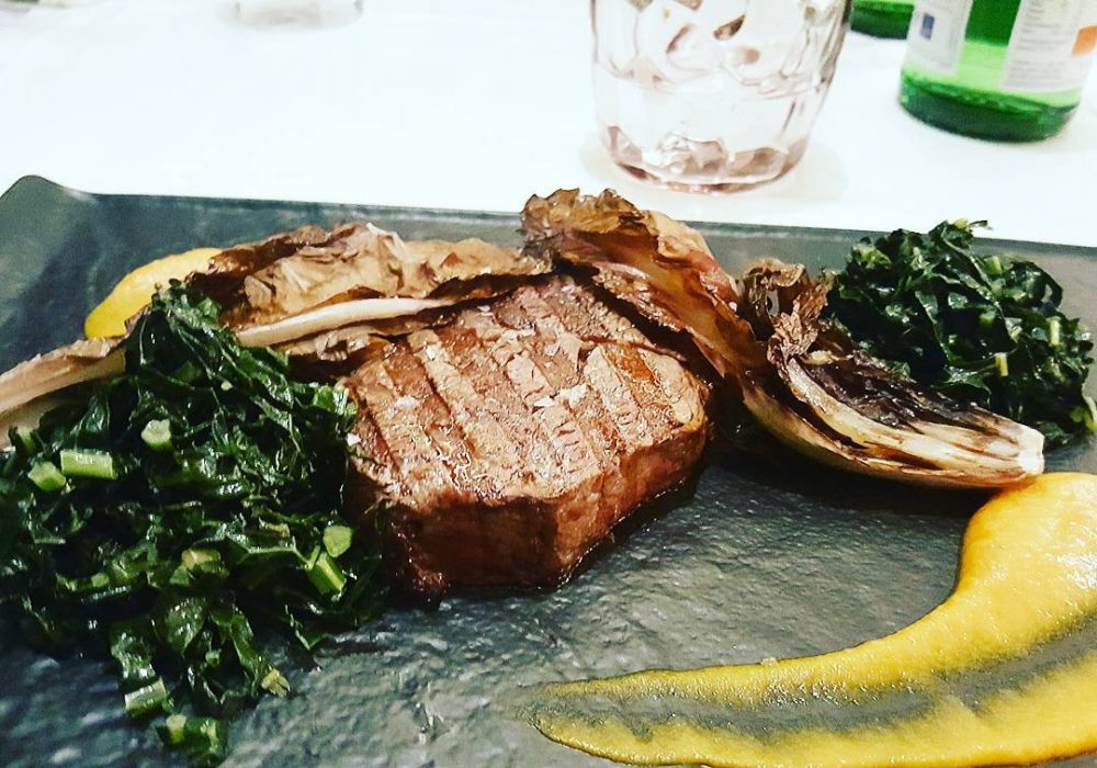 Bradoburger - filetto di maremmana, zucca, cavolo nero