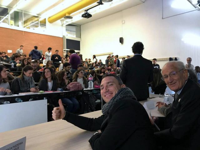 La pizza spiegata all'università