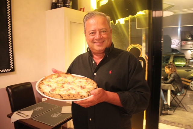 Officina Pizza e Burger - Marco Lungo all'inaugurazione del nuovo format