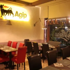 Officina Pizza e Burger - l'interno del locale