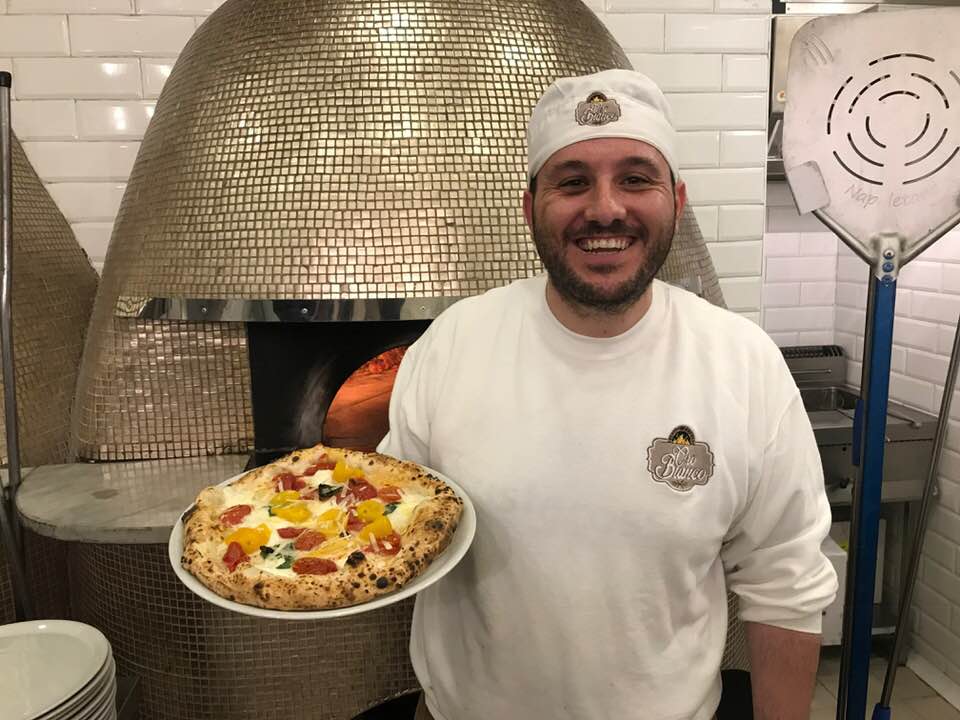 Pizzeria Oro Bianco Antonio Maraucci marinara ai due pomodori