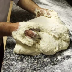 Il Ritrovo dei Golosi – preparazione dell’impasto di Antimo Romano