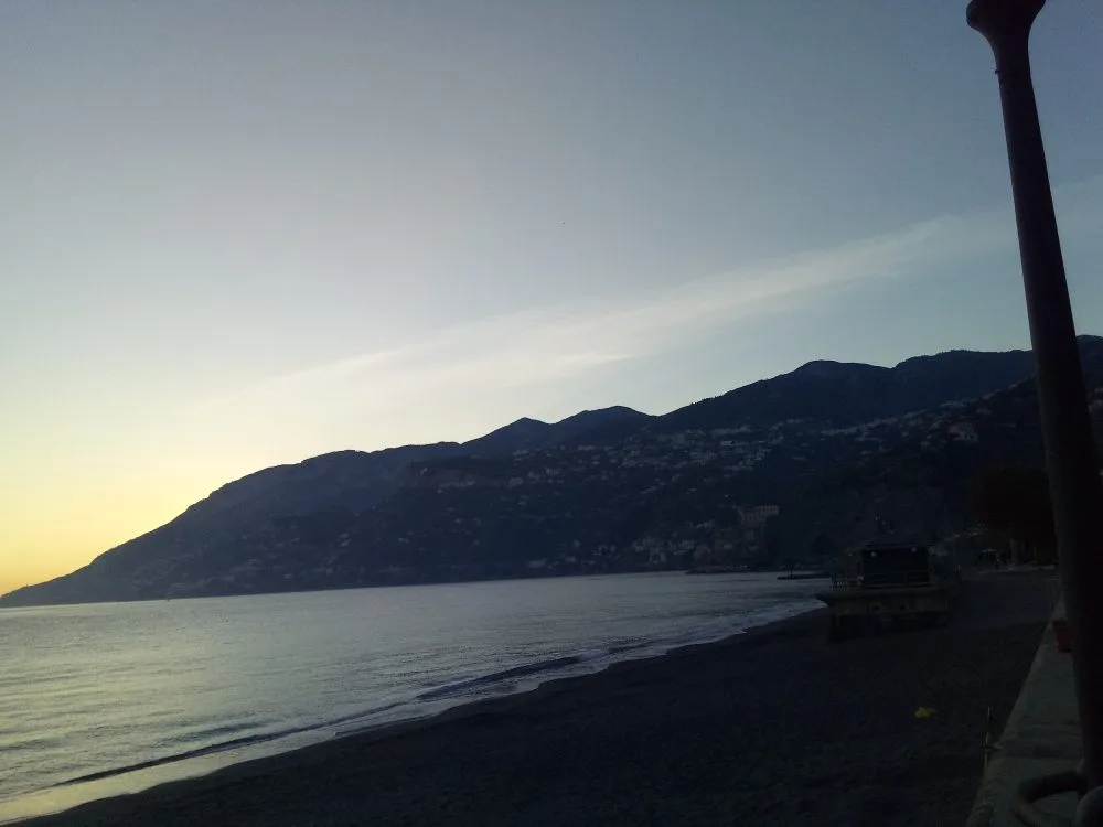 Spiaggia di Maiori al tramonto