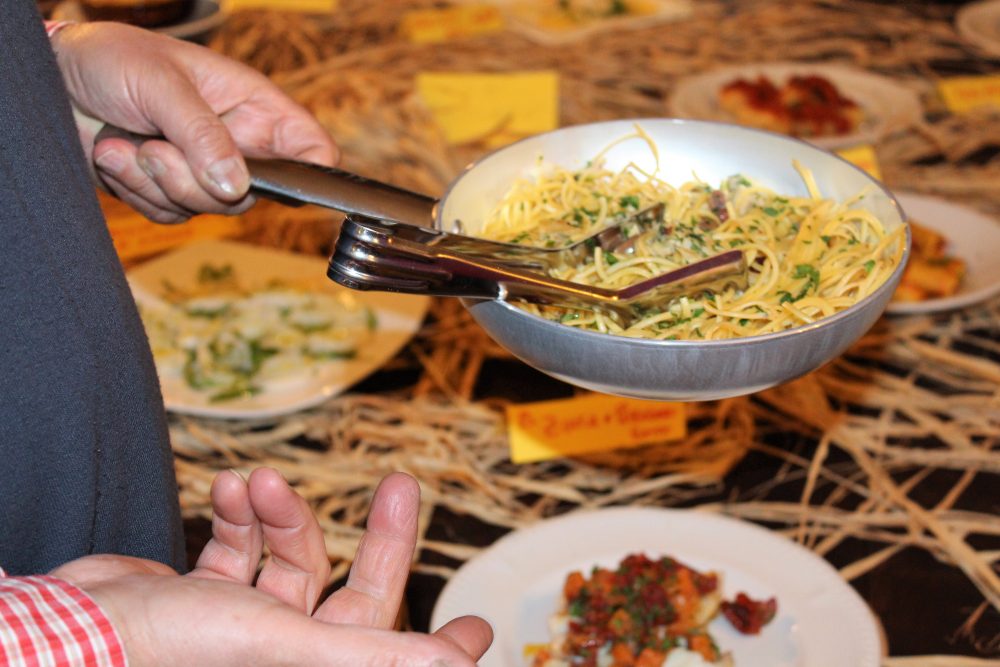 La Baccaliata III – il fil di ferro viene raccontato agli ospiti