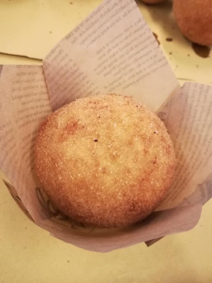 Arancina appena fritta