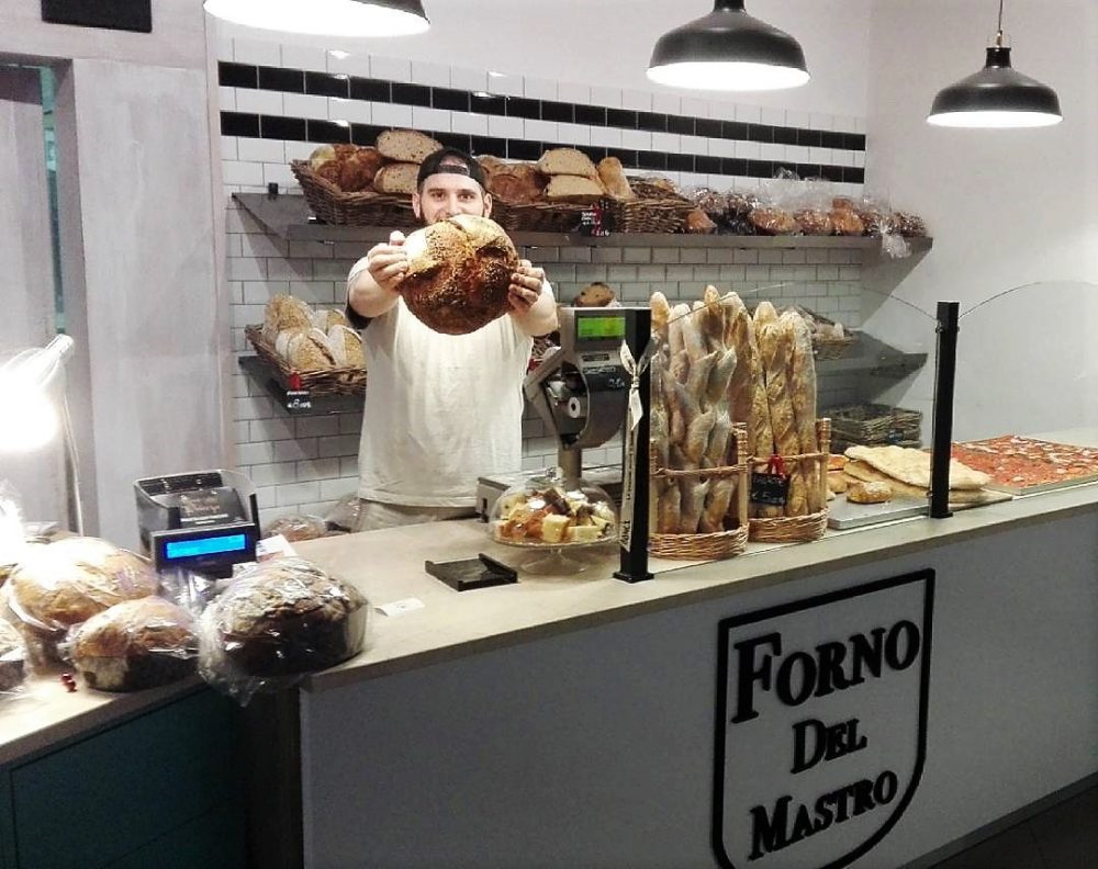 Forno del Mastro a Monza Brianza – Adriano del Mastro al banco