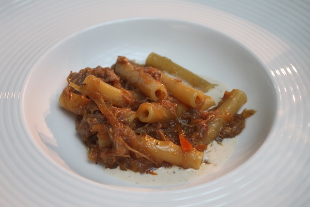 Genovese di agnello su salsa cacio e pepe