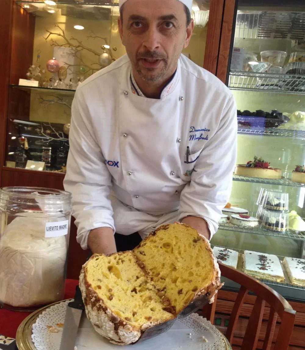 Pasticceria D’Elia - panettone aperto