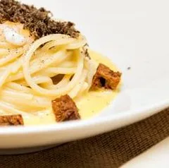 Spaghettone al tartufo nero pregiato