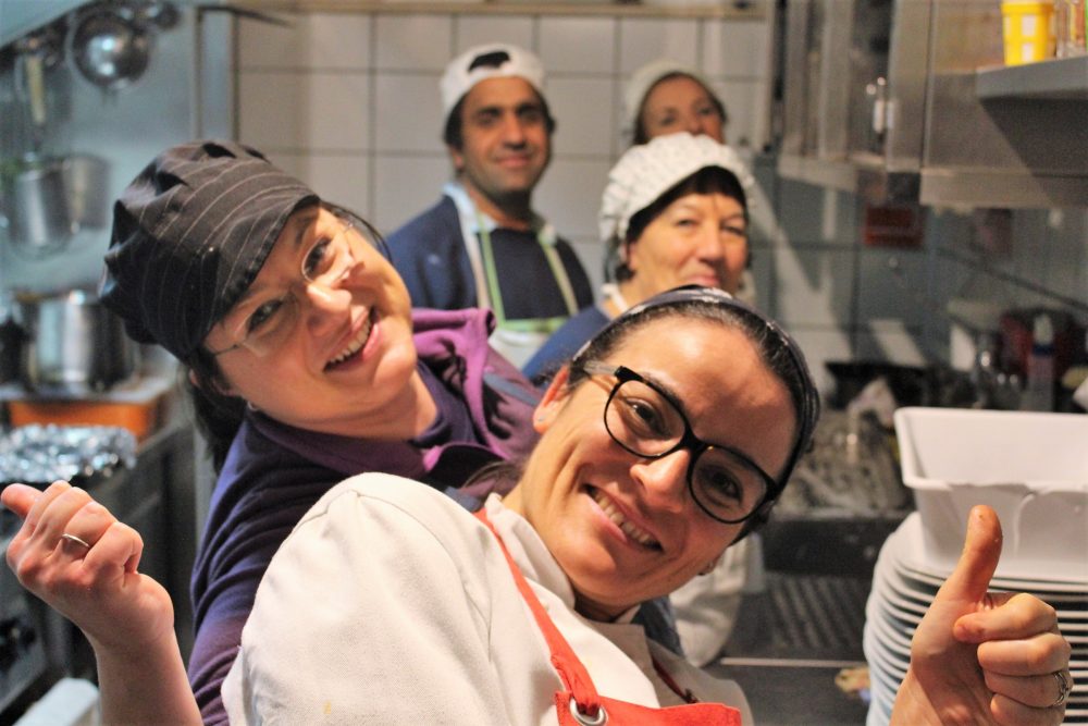 Le Campestre – Eulalia Parillo e lo staff in cucina