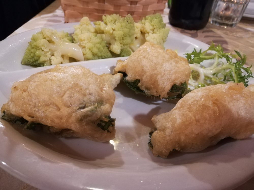 Agriturismo Antico Pozzo degli Ulivi - Le Frittelle di Borragine e il Cavolo Broccolo Romanesco