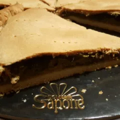 Calzone di Cipolla acquavivese