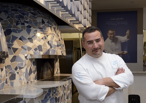 Il Pizzaiolo Gianfranco Jervolino della pizzeria Morsi e Rimorsi Caserta