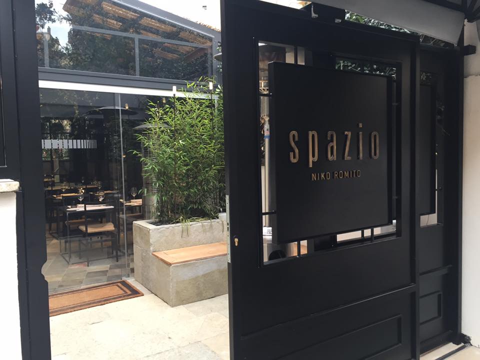 Spazio Roma, ingresso del ristorante