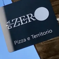 Da Zero, l'insegna