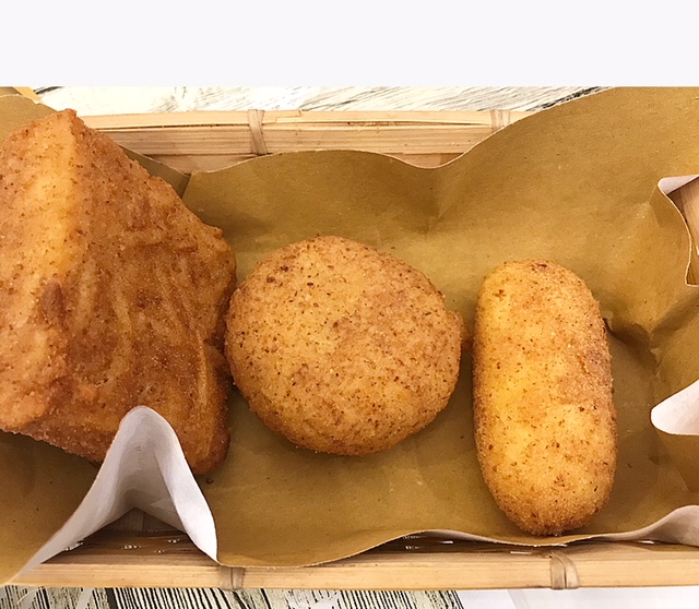 Il Folletto - crocche', arancino e frittatina di pasta