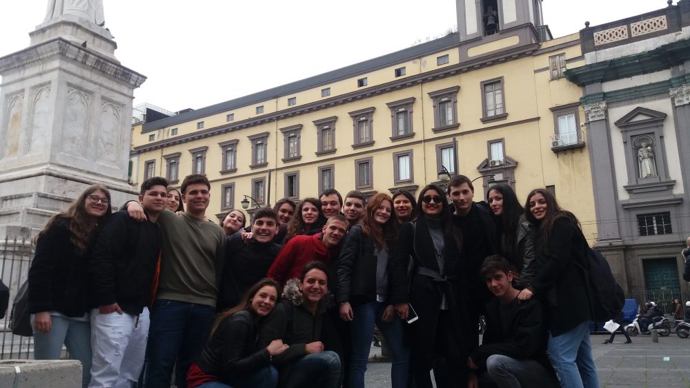 La III B del Liceo Scientifico Ettore Majorana di Pozzuoli