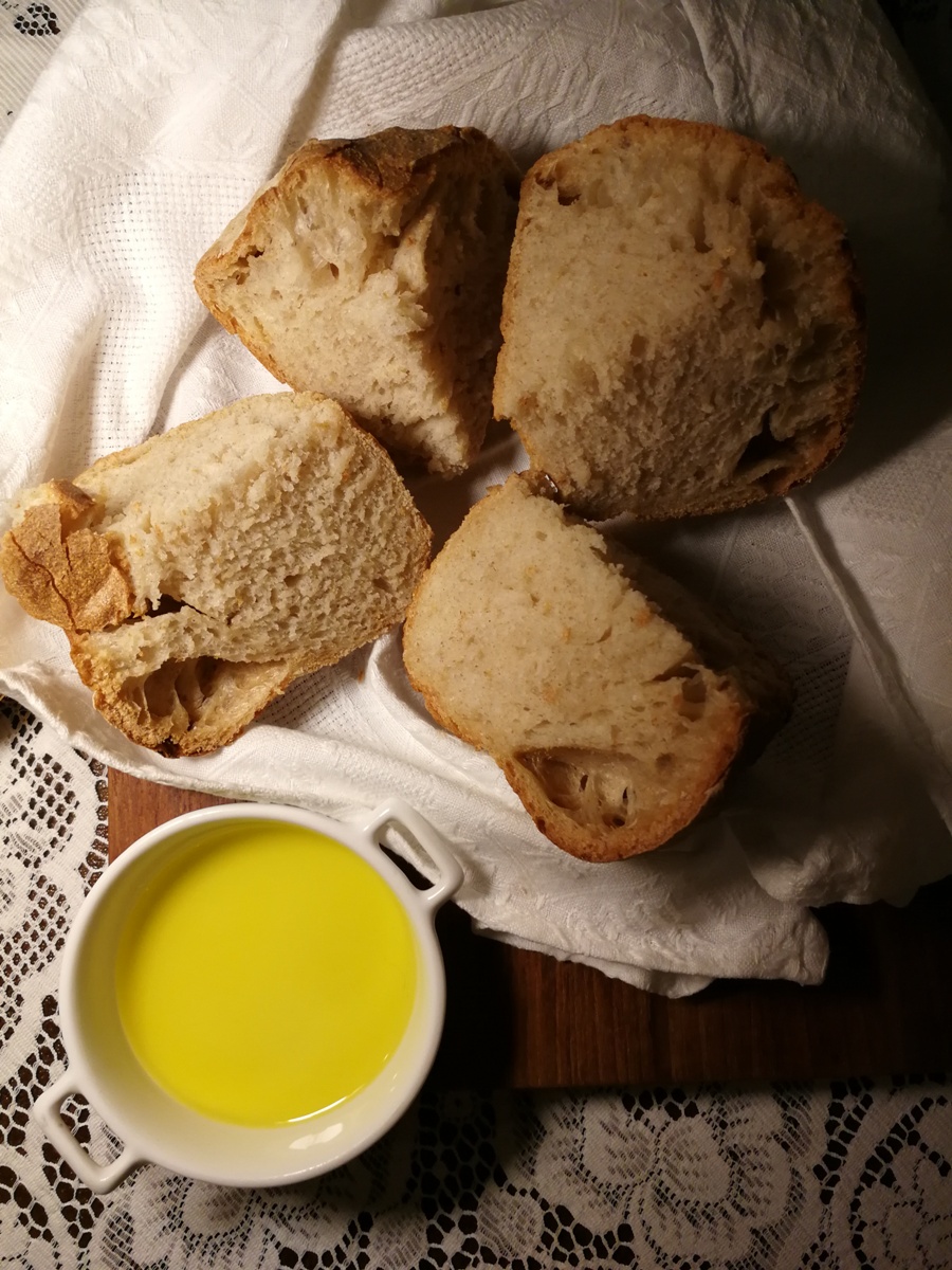 Osteria al Paese - Pane e olio