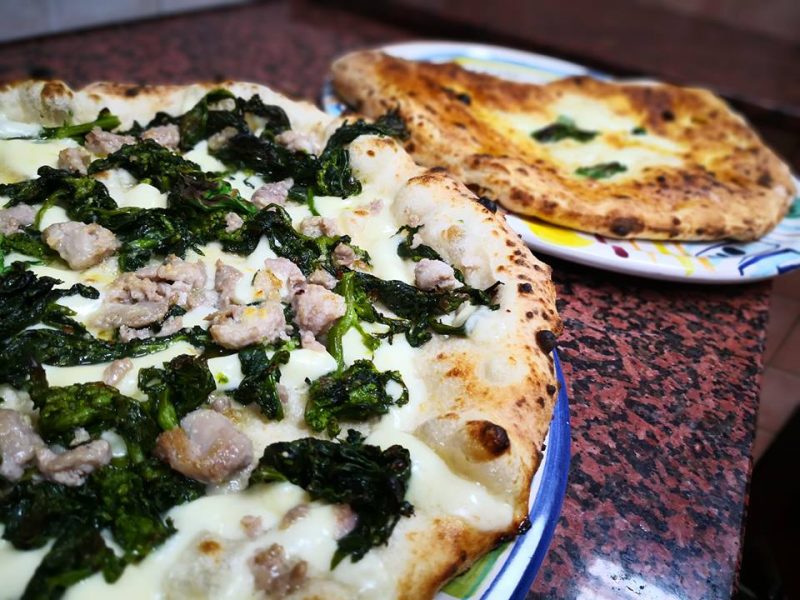 Dopo Cracco non ci resta che la pizza Salsiccia e friarielli ecco la