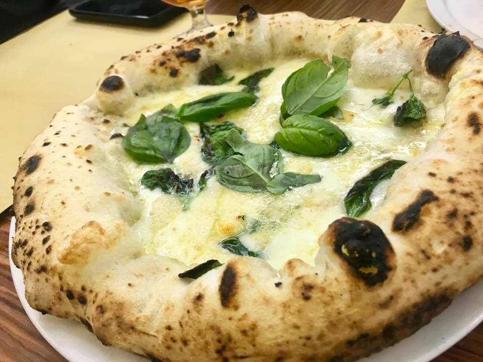 Pizzeria Antonio e Gigi Sorbillo, a quattro formaggi