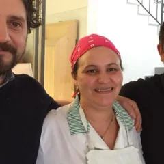Antonio Pellegrino e Gianni Cammarano con la cuoca Anna