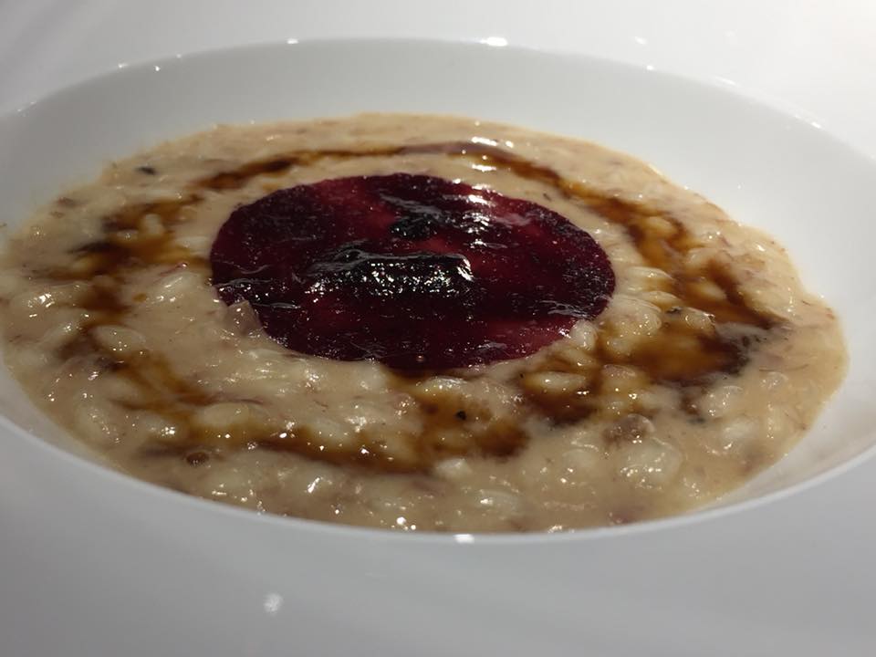 Retrobottega, risotto, stinco e mirtilli