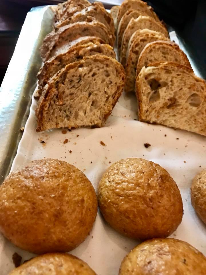 Don Alfonso, pane