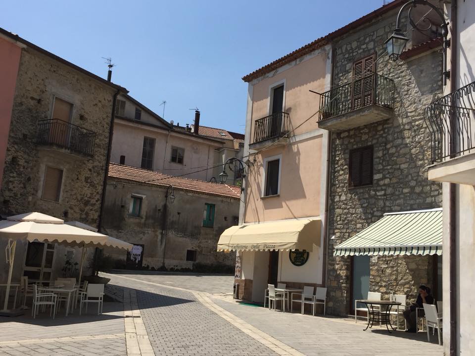 Sicili', la piazza del centro storico