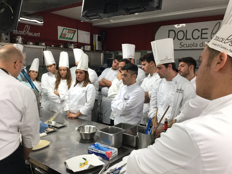 11 aprile l’anniversario di Dolce & Salato - Allievi a Lavoro