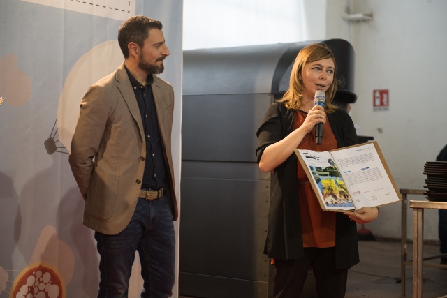 Gabriele e Silvia, gli autori di Tavole romane - photo credit Teglie romane