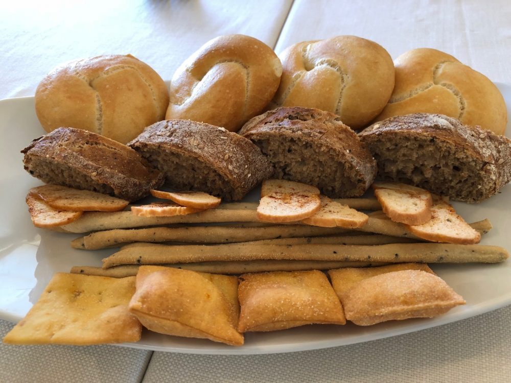 La Piazzetta, pane e grissini